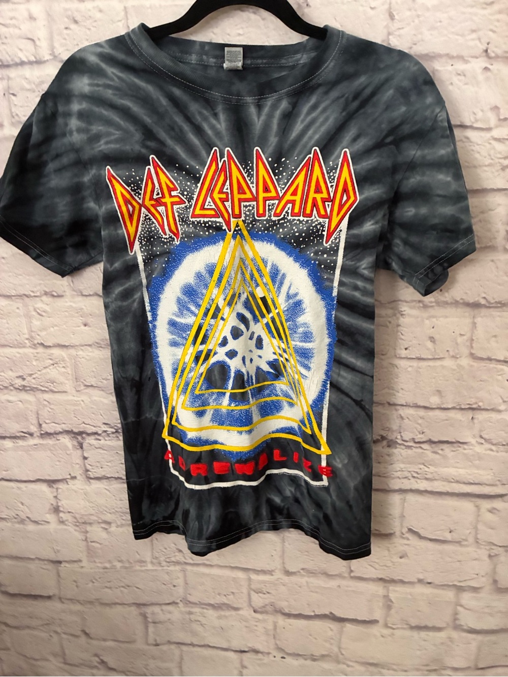 Def Leppard Black Tie-Dye Graphic Men’s T-Shirt Small